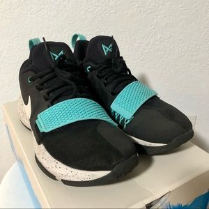 PG 1 Nike basketball shoes